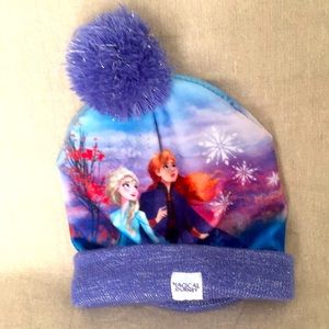 Disney’s Frozen II Anna and Elsa beanie/hat